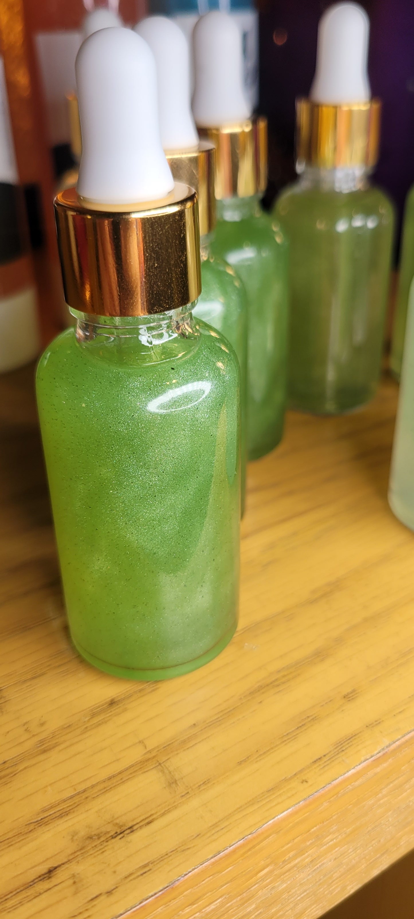 Radiant Glow Serum ~ Green Tea & Spirulina ~ Shimmer Blend