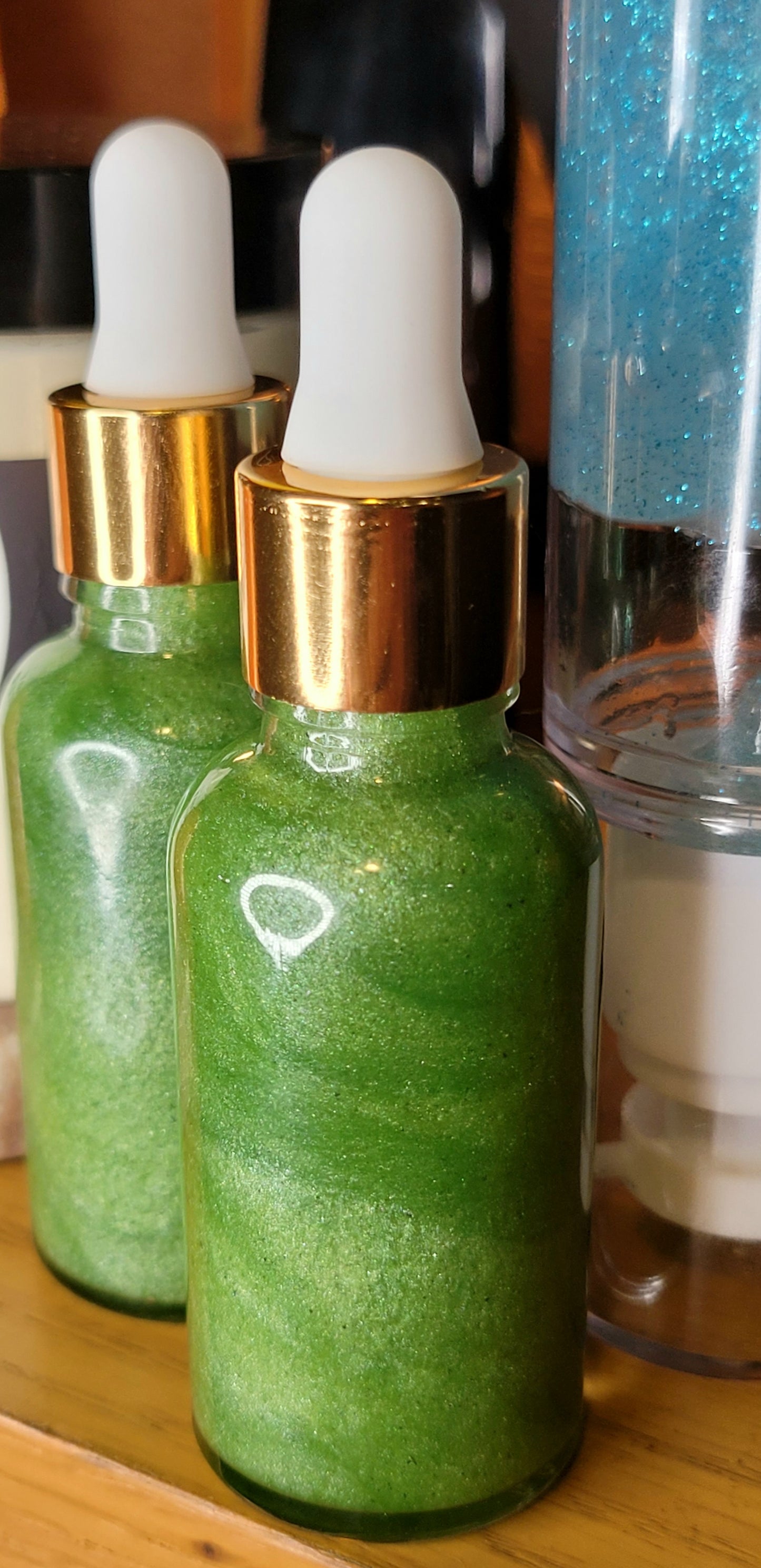 Radiant Glow Serum ~ Green Tea & Spirulina ~ Shimmer Blend