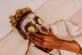 The Gentlemen's Guide To A Relaxing Home Spa Day; Self Care Tips For A Stress Free Vacation
